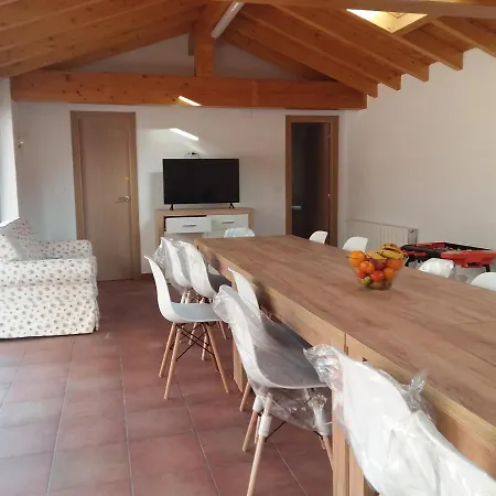 La Casa De La Bolera