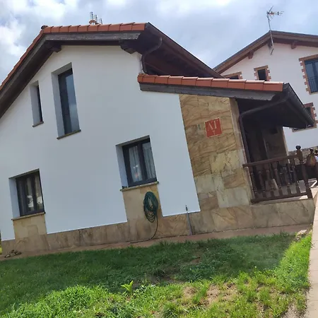 펜션 La Casa De La Bolera *